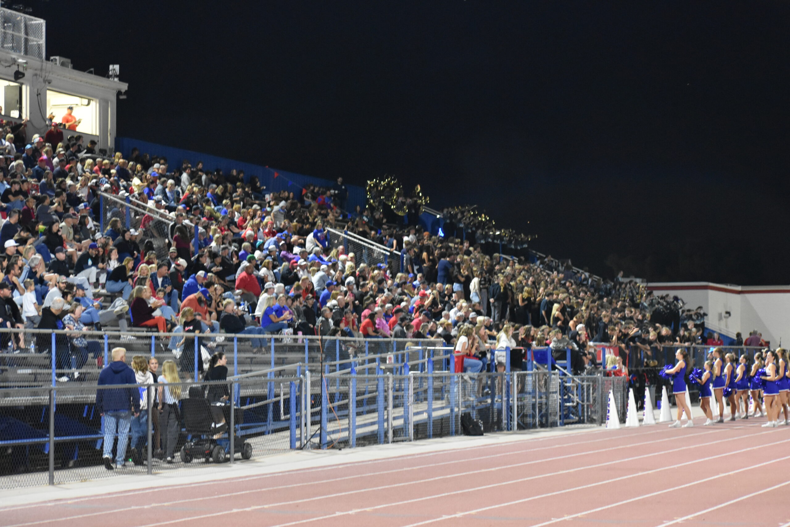 Mountain View Toro Football freshman action photo